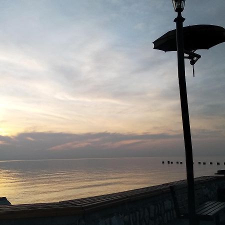 Чёрное Море Otchamtchiré Extérieur photo